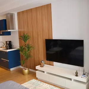 Luxxe Interior Design Condo - Acqua Private Residences Mandaluyong